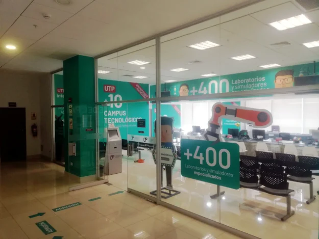 Acondicionamiento de la oficina de Sala de Ventas en la UTP sede Lima Norte