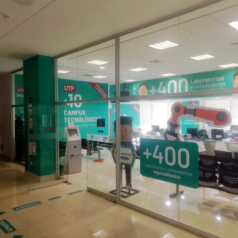 Acondicionamiento de la oficina de Sala de Ventas en la UTP sede Lima Norte