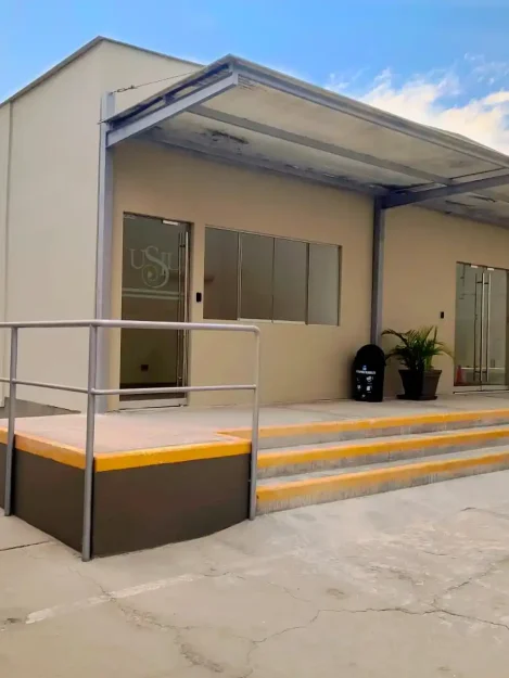 Construcción de ambientes para aulas de música para el pabellón F en la Universidad San Ignacio de Loyola