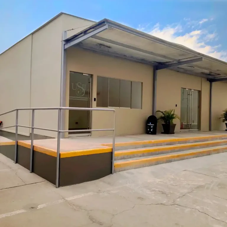 Construcción de ambientes para aulas de música para el pabellón F en la Universidad San Ignacio de Loyola