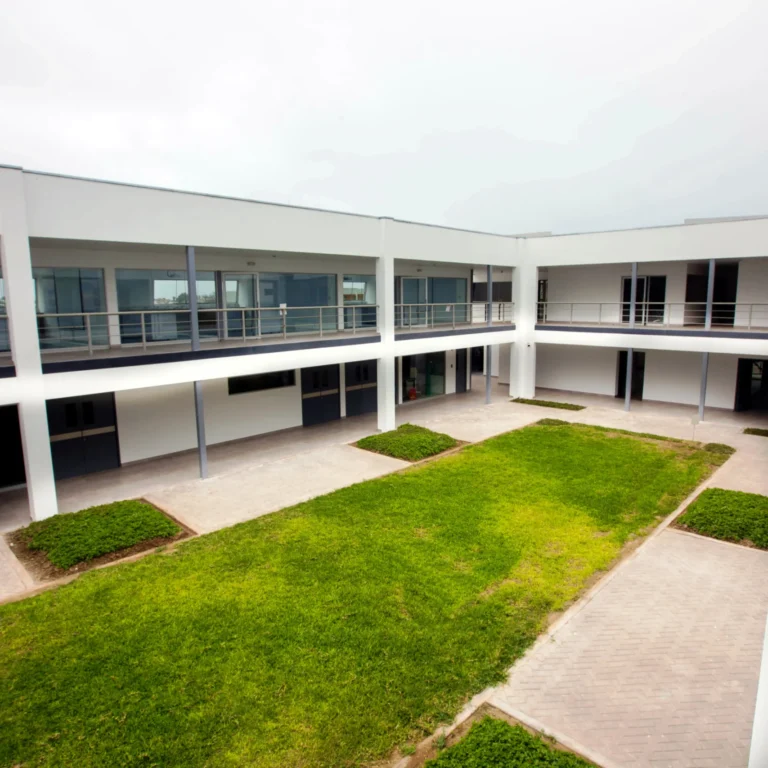 Acondicionamiento Integral Pabellón “L” para la Clínica de Simulación Etapa 1 y Etapa 3– Campus Villa UCS