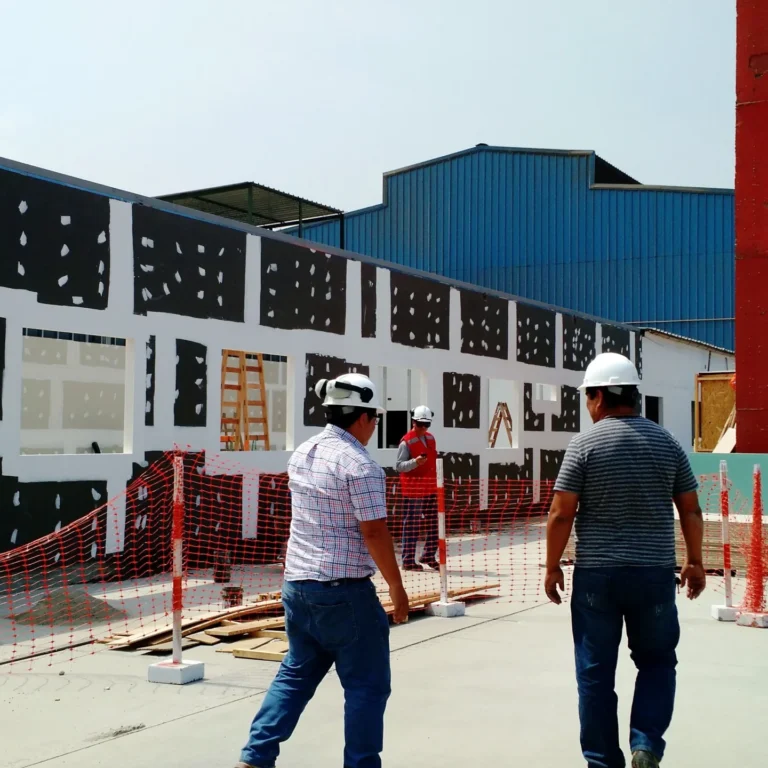 Acondicionamiento y construcción de Oficinas Administrativas en Universidad SISE.