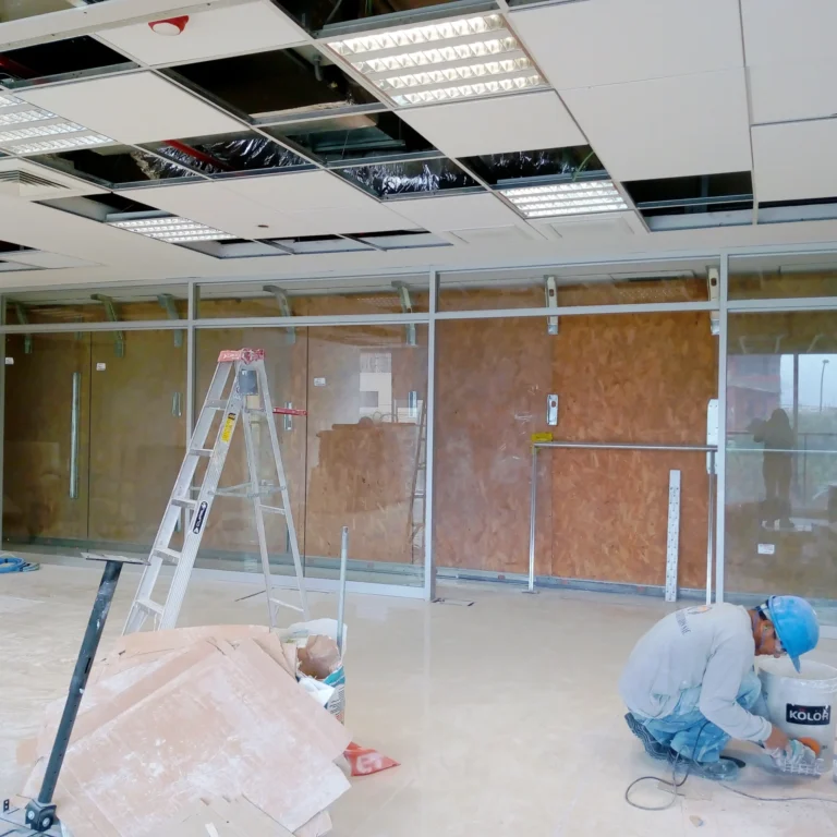 Acondicionamiento de la oficina Núcleo de Servicios en la UTP sede San Juan Lurigancho.