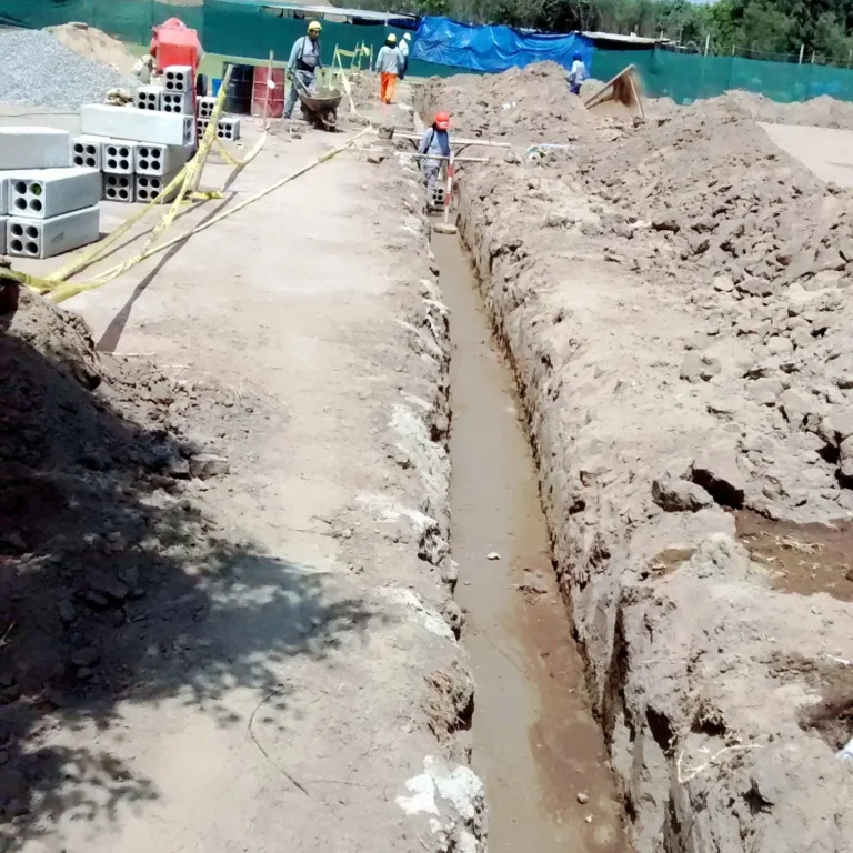Construcción del Anillo de Buzones para el tendido de la red de Comunicaciones.