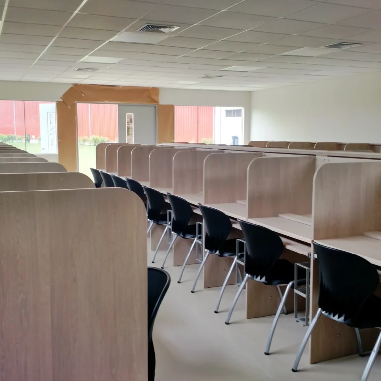Construcción de Oficinas Sala de Profesores en la USIL Pachacamac
