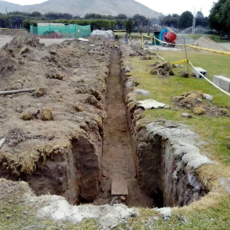 Construcción del Anillo de Buzones para el tendido de la red de Comunicaciones.