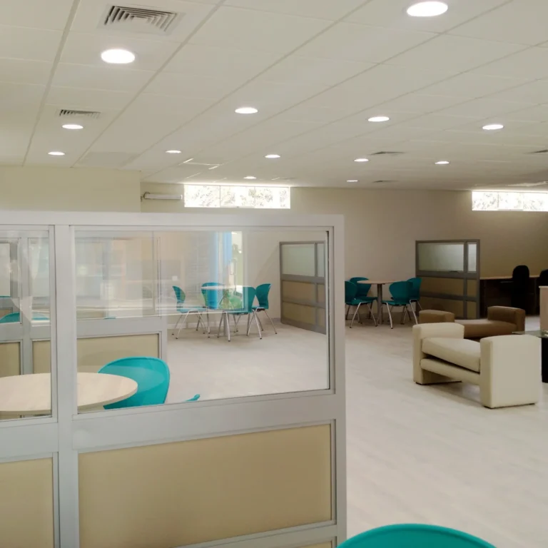 Construcción de Oficinas Sala de Profesores en la USIL Pachacamac