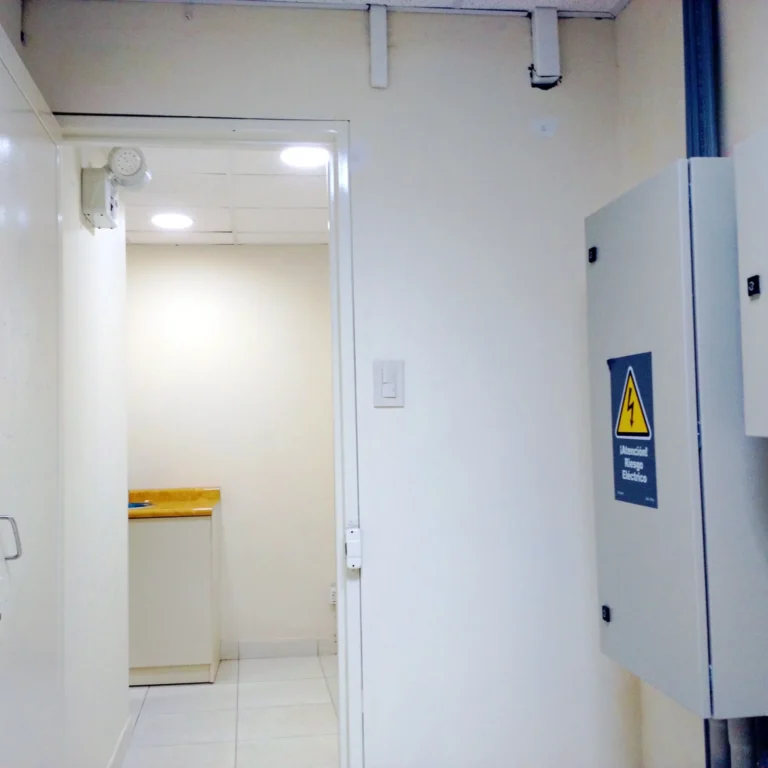 Construcción de Agencia Qapaq Mariscal Cáceres