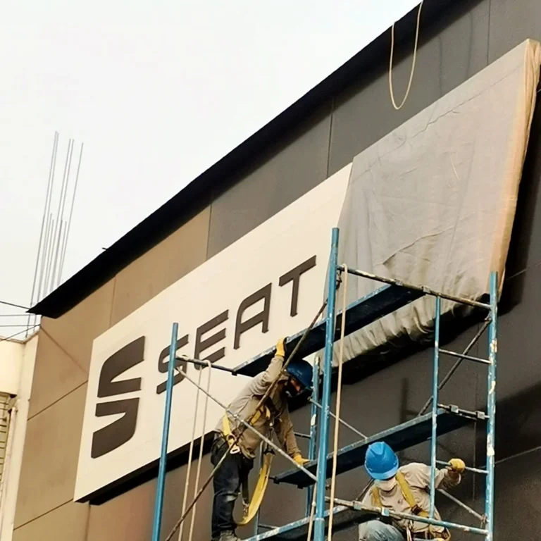 Showroom SEAT sede Surquillo